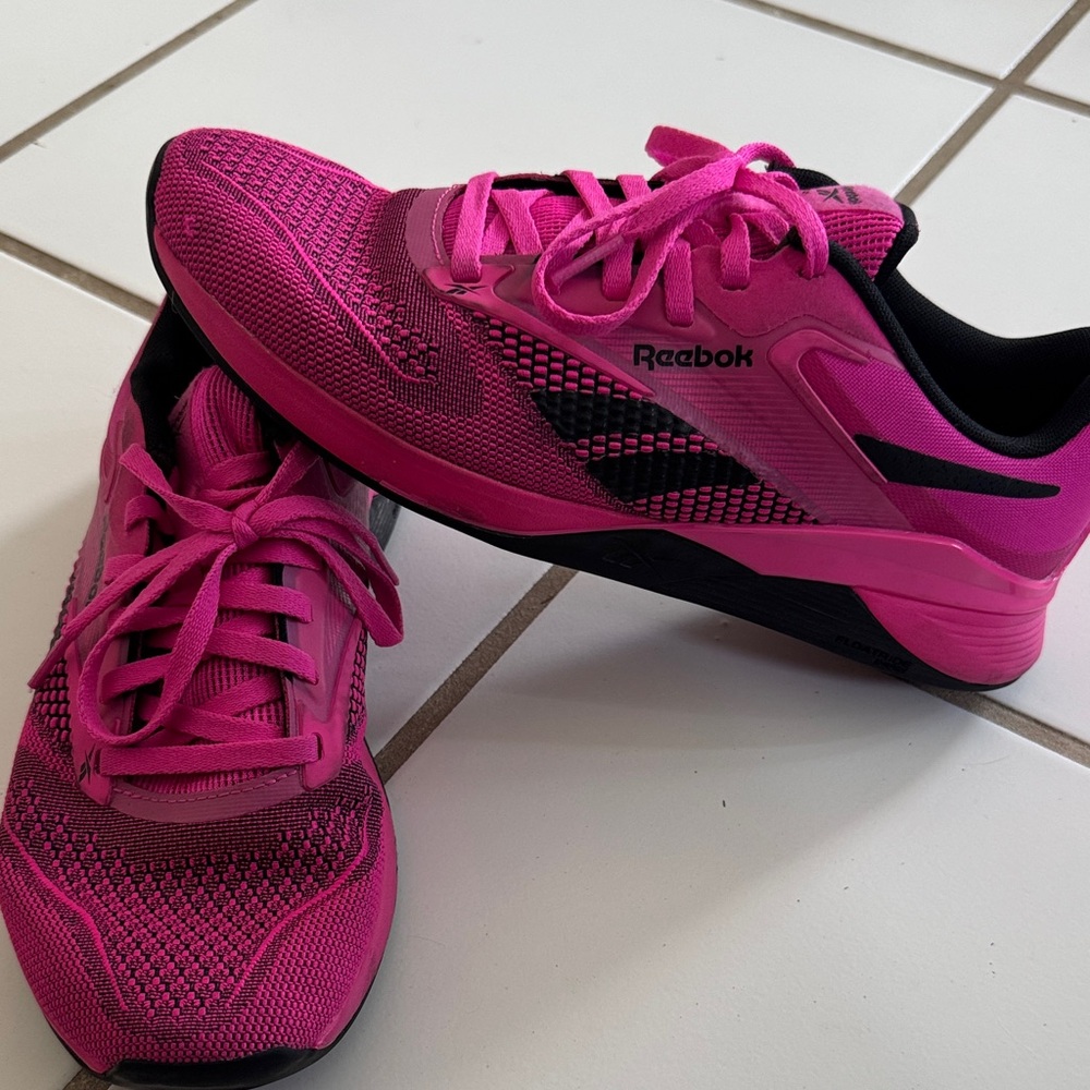 Reebok Women's Vibrant Pink Athletic Shoes